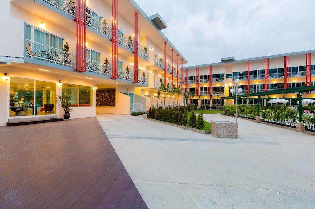 Trend Kamala Resort Bagian luar foto