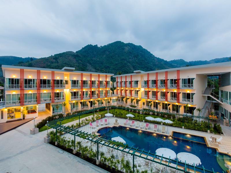 Trend Kamala Resort Bagian luar foto
